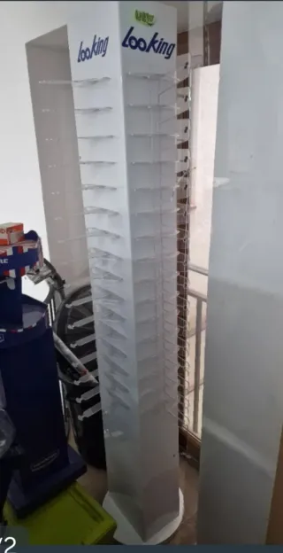 Expositor giratorio Loring para gafas