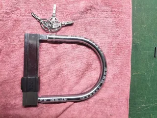 Alforjas de moto de cuero negro