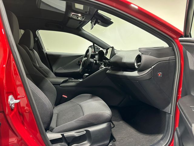 Toyota C-HR 220PH ADVANCE+SKYVIEW