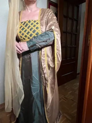 Vestido Medieval Talla 44 aprox