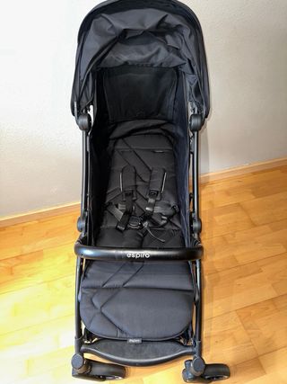 Cochecito de bebé negro