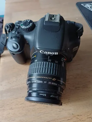 Canon EOS 550D + Lente EF 35-80mm