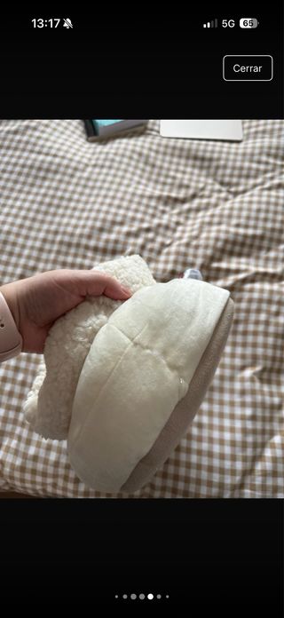 Cojín de gato pies Balvi