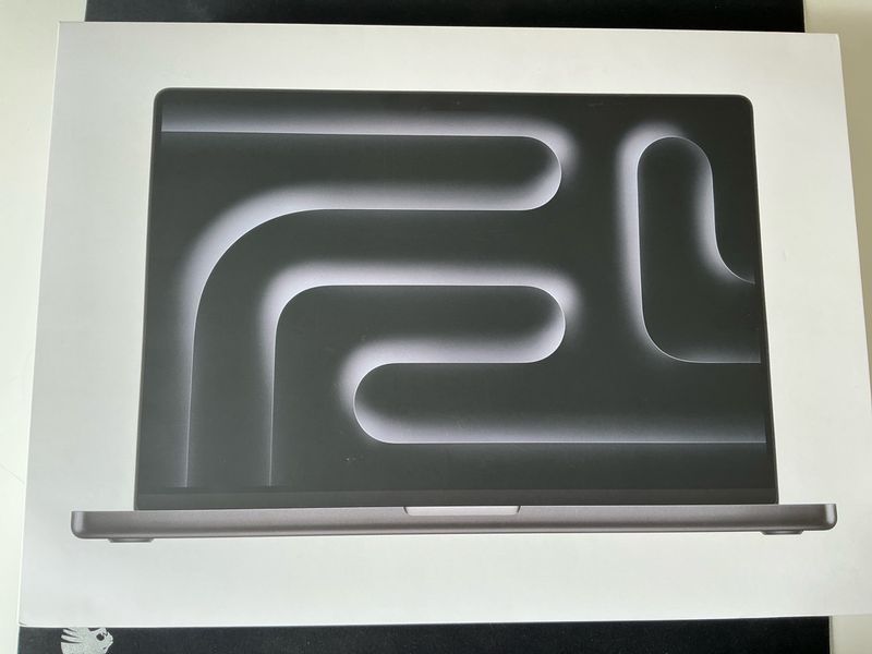 MacBook Pro 16 M4 48/512GB Negro