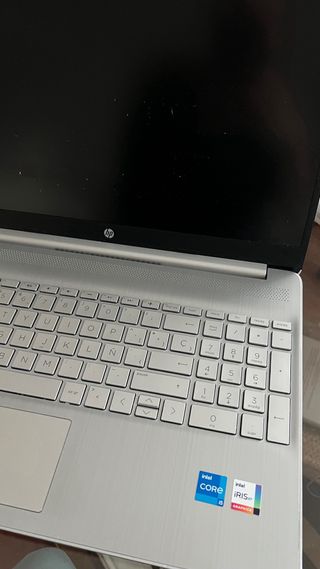 Portátil HP 15S-FQ4004NS Plata