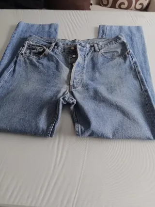 Pantalón Levis 501xx , equivale a una 44,46
