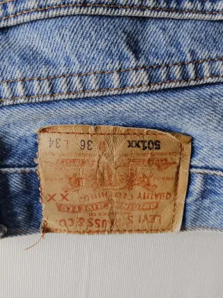 Pantalón Levis 501xx , equivale a una 44,46