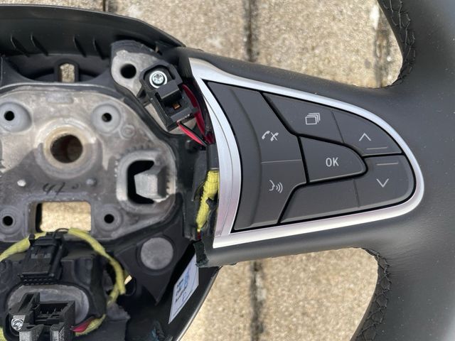 Volante Cuero Renault Megane IV