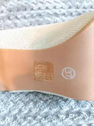 Zapatos tacón piel plateados talla 37 mujer boda