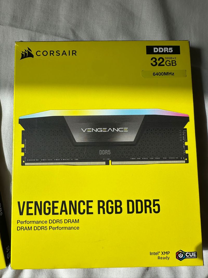 RAM Corsair Vengeance RGB DDR5 6400MHz 64Gb