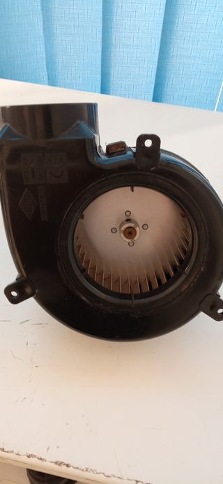 Turbina pequeña 0.13 KW