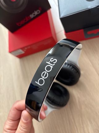 Beats Solo 2 Auriculares Negro y Plata