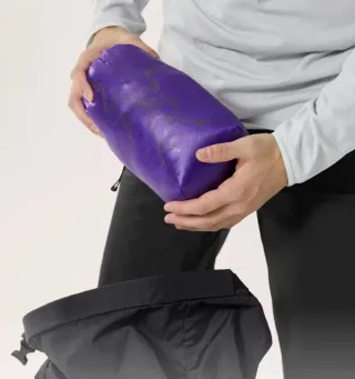 Plumas Arc'teryx 1000 Cuins Morado