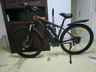 Bicicleta Eléctrica GUNAI GN 29 Negra y Naranja
