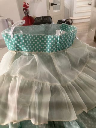 Traje de flamenca niña 4 años