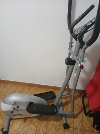 Elíptica Vital casi nueva