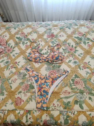 Bikini estampado floral naranja