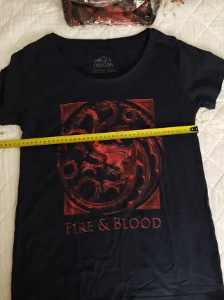 Camiseta House of the Dragon NUEVA. Talla M