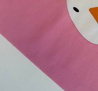 Poster Papera su sfondo rosa 30x40