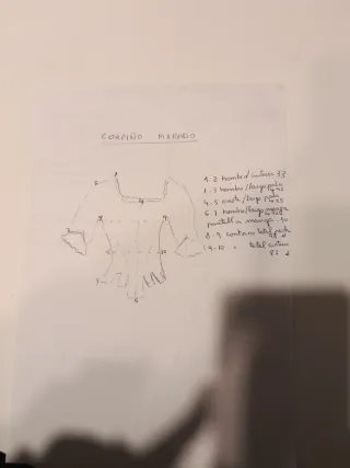 Traje Fallera Talla 42-46 amarillo con manteletas