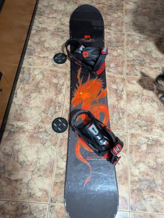 Tabla Snowboard con Fijaciones