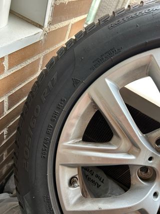 4 Llantas BMW 17” con neumáticos invierno Pirelli