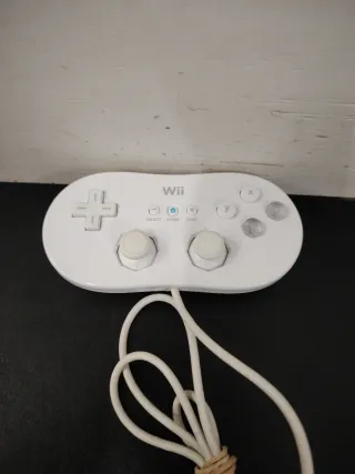 Mando Wii Pro Cable Blanco