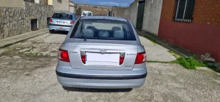 Hyundai Elantra 2004
