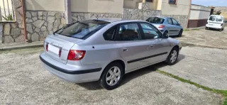 Hyundai Elantra 2004