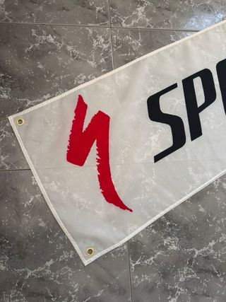Bandera decorativa Specialized logo