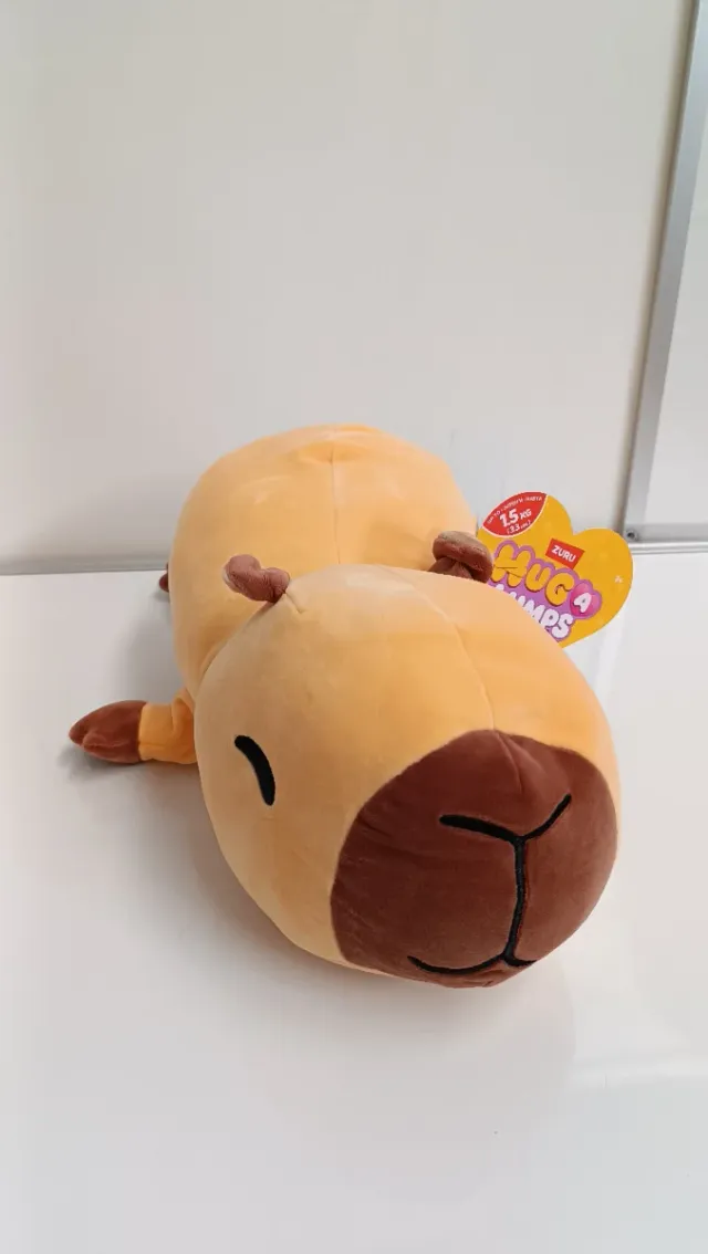 Peluche con peso Zuru  Capibara C4Y0331