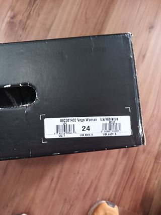 Bota esquí montaña mujer tallas 24 24,5 25 y 26,5