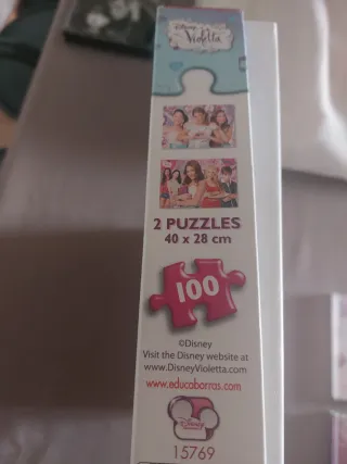 Lote Disney Violetta 2 Puzzles + 2 CDs y DVD