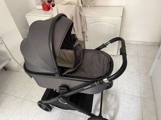 Passeggino con seggiolino e ovetto