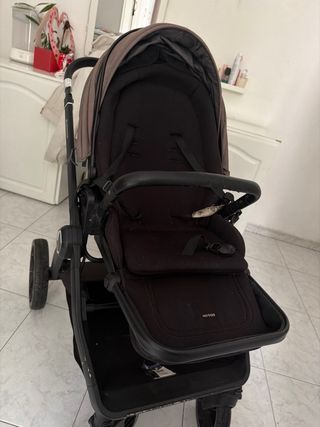 Passeggino con seggiolino e ovetto