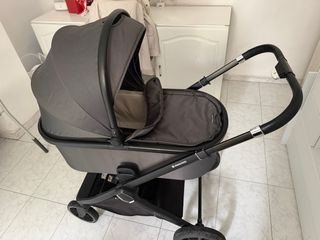 Passeggino con seggiolino e ovetto