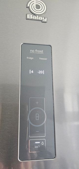 Nevera Balay grande 203 cm – 466 L – No Frost – ac