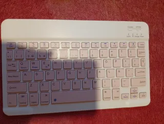 Tablet Android 10.1 con Teclado y Ratón