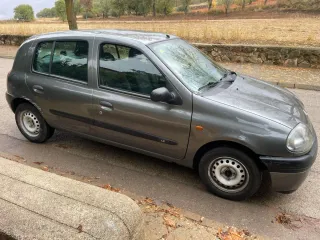 Renault Clio 1998