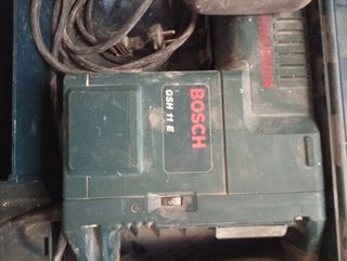 Pico Eléctrico Bosch GSH 11 E