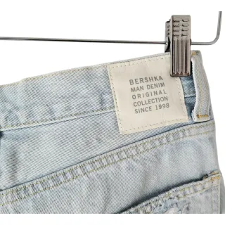 Bershka Vaqueros Cortos Desgastados