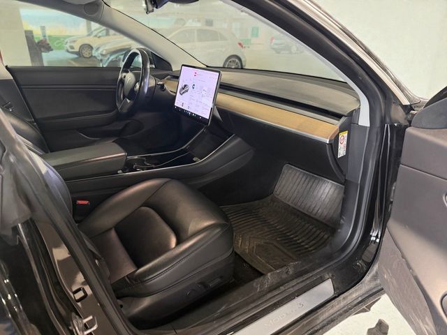 Tesla Model 3 Gran Autonomía AWD