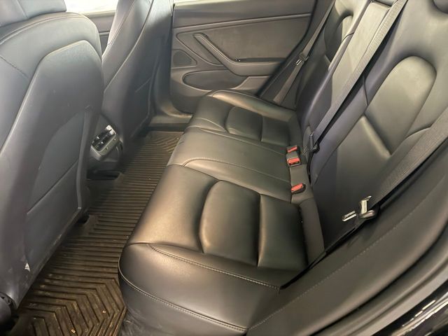 Tesla Model 3 Gran Autonomía AWD