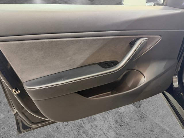 Tesla Model 3 Gran Autonomía AWD