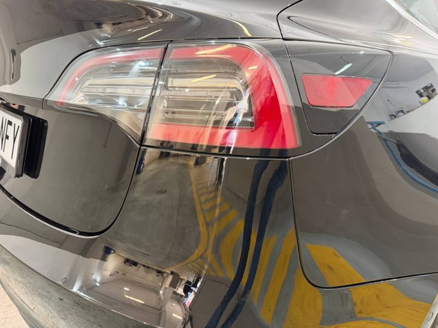 Tesla Model 3 Gran Autonomía AWD