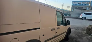Ford Tourneo 2004