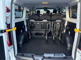 Ford Transit Custom kombi