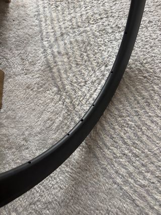 Ruota in carbonio ultraleggera per bici