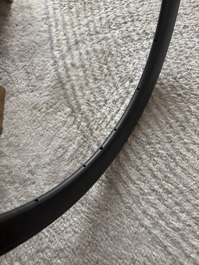 Llanta carbono ultraligera bici