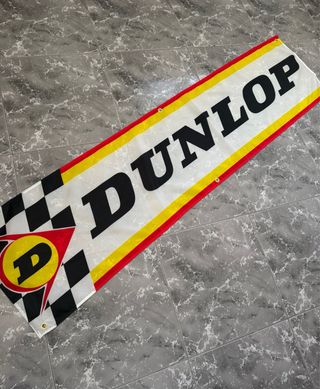 Bandera Dunlop Carreras